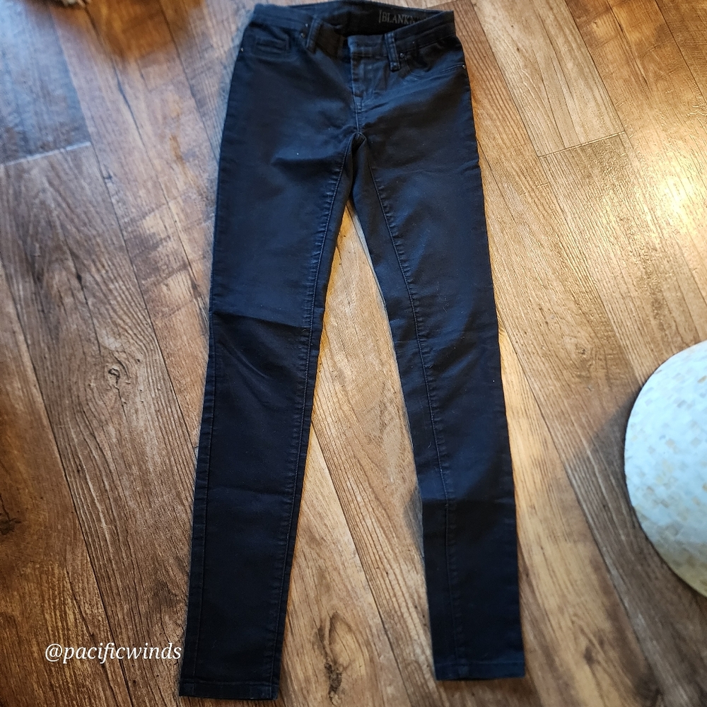 EUC! BLANK BLACK SKINNY JEANS SIZE 24   ☆